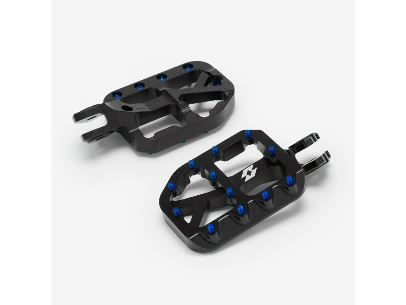 WHATEVERWHEELS Full-E Charged Black Foot Peg Set Blue Pins click to zoom image