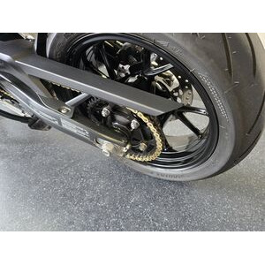 BMW F 900 R click to zoom image