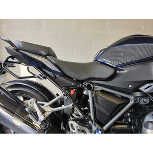 BMW R1250RS Exclusive click to zoom image