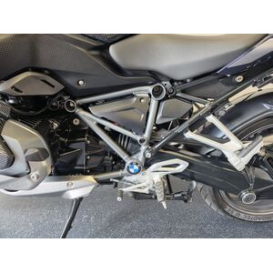 BMW R1250RS Exclusive click to zoom image