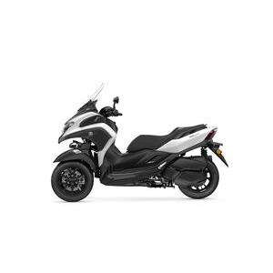 YAMAHA Tricity 300 click to zoom image