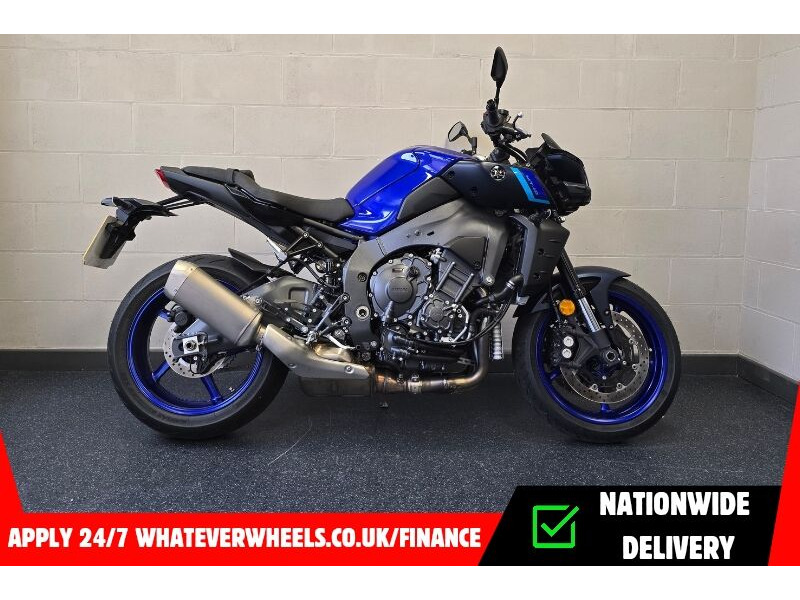 YAMAHA MT 10 - EX DEMO click to zoom image