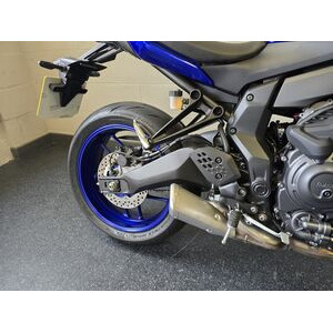 YAMAHA MT 07 Y-AMT - EX DEMO click to zoom image