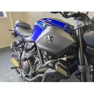 YAMAHA MT 07 Y-AMT - EX DEMO click to zoom image