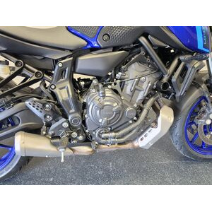 YAMAHA MT-07 click to zoom image