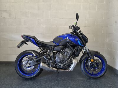 YAMAHA MT-07