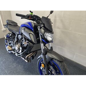 YAMAHA MT-07 click to zoom image
