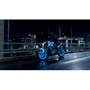 YAMAHA MT-03 click to zoom image