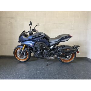 SUZUKI GSXS 1000 Katana click to zoom image