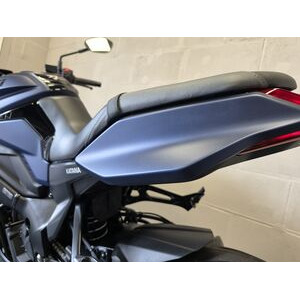 SUZUKI GSXS 1000 Katana click to zoom image