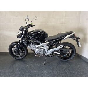 SUZUKI Gladius 650 SFV 650 click to zoom image