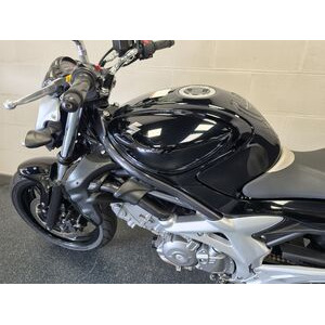 SUZUKI Gladius 650 SFV 650 click to zoom image