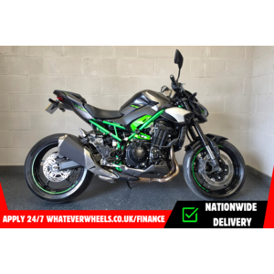 KAWASAKI Z900 ZR 2025