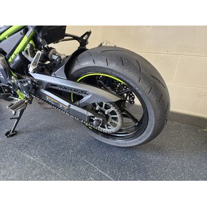 KAWASAKI Z900 ZR click to zoom image