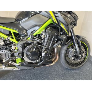 KAWASAKI Z900 ZR click to zoom image