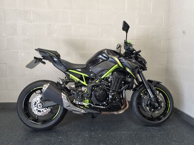 KAWASAKI Z900 ZR