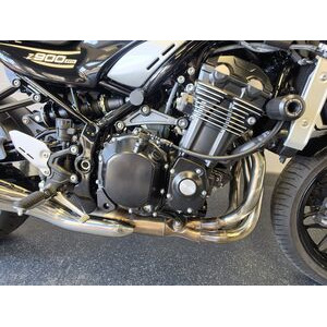 KAWASAKI Z900 RS click to zoom image