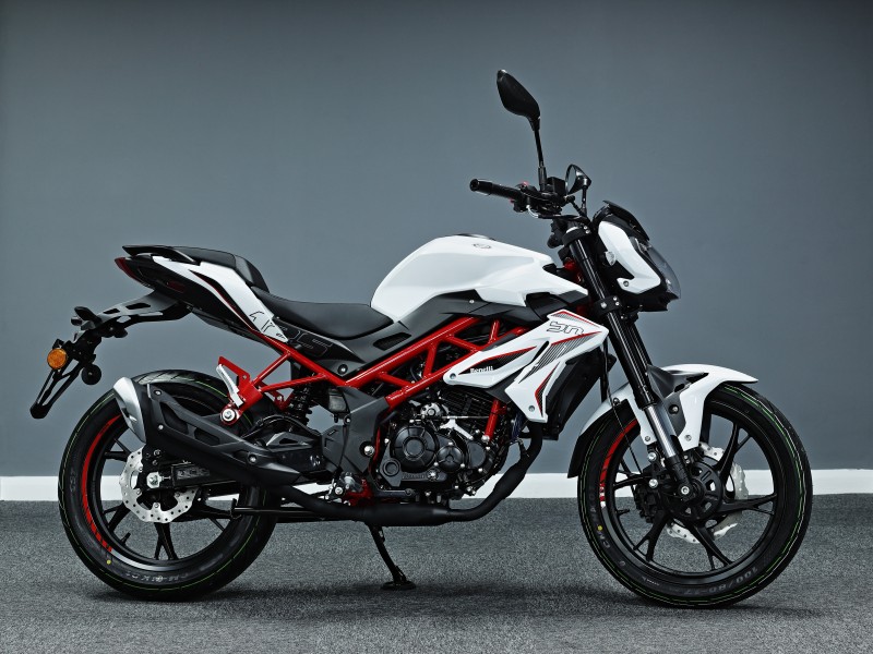 benelli bn 125 review 2020