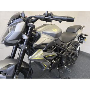 BENELLI BN 125 click to zoom image