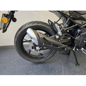 BENELLI BN 125 click to zoom image