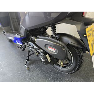 LEXMOTO L5 50 click to zoom image