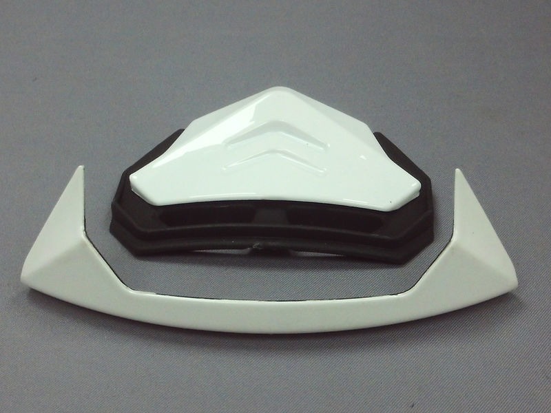SPADA RP-One Front Lower Vent White click to zoom image